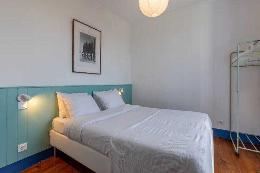 manhã-terra-1 Private Room, 1 double bed, Surf House